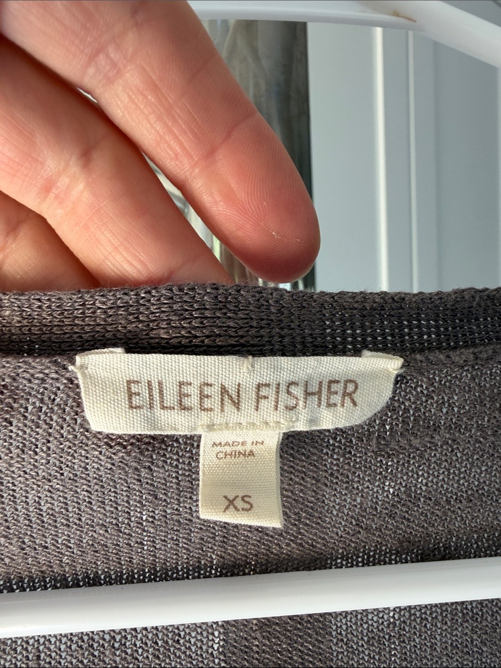 Eileen Fisher Brown V-Neck Linen Pocket Cardigan, Size XS. - Picture 2 of 8